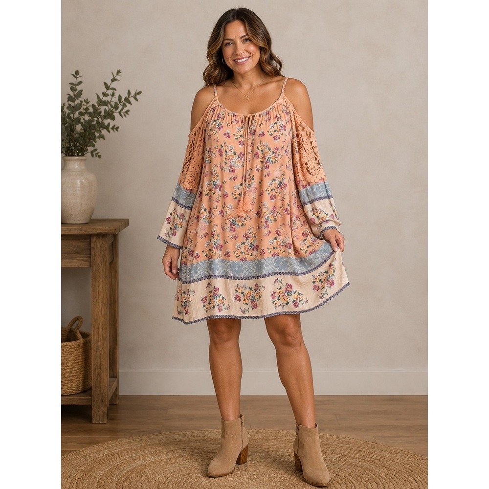 NWT Angie L Romantic Boho Chic Whimsy Flowy Festival Bell Sleeve Lined Dress